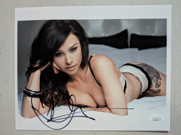 DANIELLE HARRIS Signed 8x10 Photo Halloween Autograph Scream Queen BAS JSA COA A2