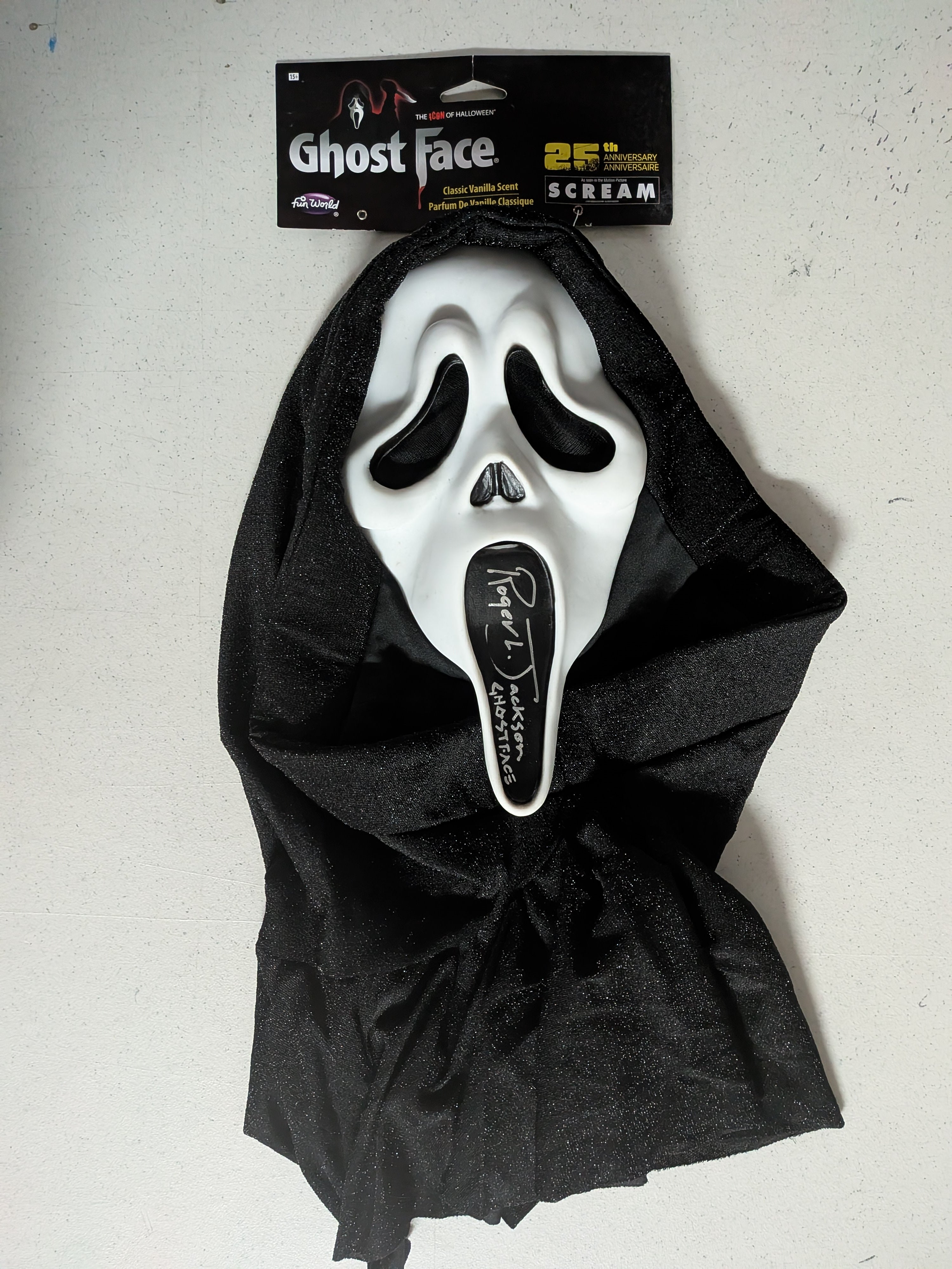 Roger JACKSON Signed GHOSTFACE MASK 25th Anniversary SCREAM JSA