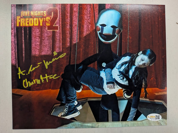AUDREY LYNN-MARIE Signed 8x10 Photo FNAF Five Nights at Freddy's 2 Charlotte JSA B