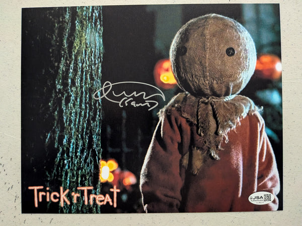 Quinn LORD Signed 8x10 PHOTO Trick R Treat Movie Autograph JSA COA - HorrorAutographs.com