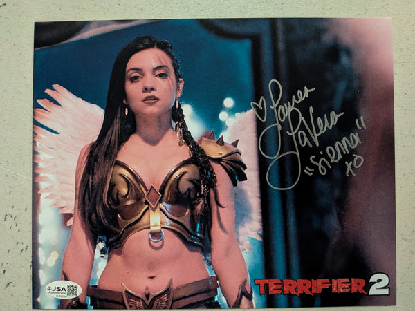 LAUREN LAVERA Signed 8x10 Photo Sienna TERRIFIER 2 Autograph JSA COA B - HorrorAutographs.com