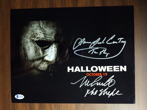 Nick Castle & JAMES JUDE COURTNEY Signed 10x13 Photo Halloween Michael Myers JSA BAS BECKETT COA A