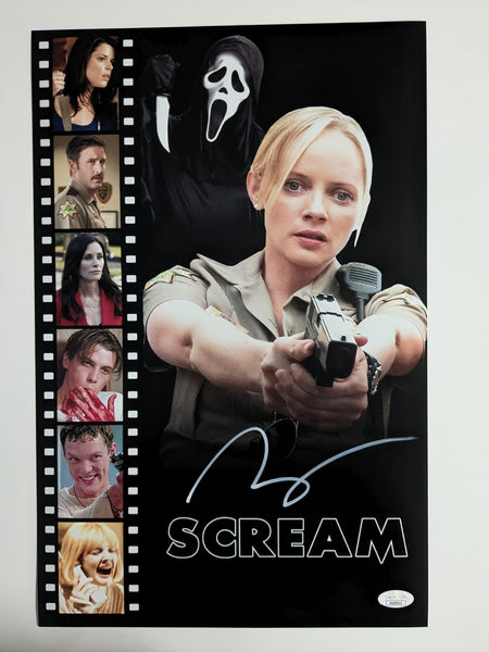 Marley SHELTON Signed SCREAM 11x17 Photo GHOSTFACE HICKS Autograph  BAS JSA COA B